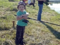 Самый юный участник корпоративных соревнований по рыбной ловле.