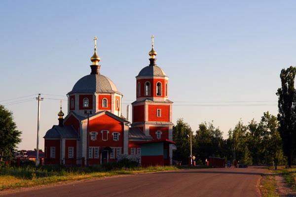 Малоархангельская церковь Михаила Архангела, июнь 2009 года.