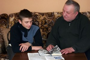 Вадим с дедушкой.