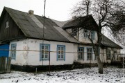 Дом, в котором живёт Анастасия Ивановна, 1954-го года постройки.