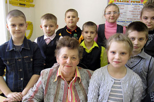 Тамара Григорьевна Алехина работает во второй городской школе 28 лет учителем начальных классов.
