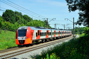 Скоростной поезд ЭС1 Siemens Desiro «Ласточка».