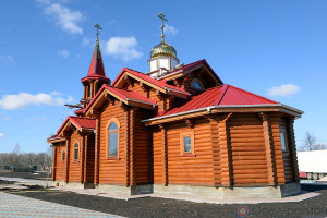 Храм в селе Луковец.
